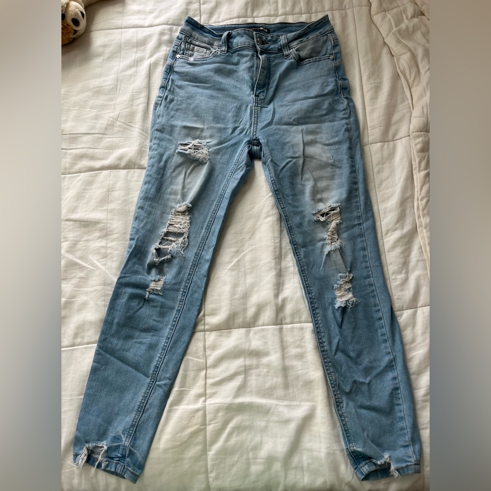 Fashion Nova Ripped Jeans Mid Rise